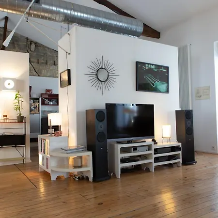 Loft A 公寓 *